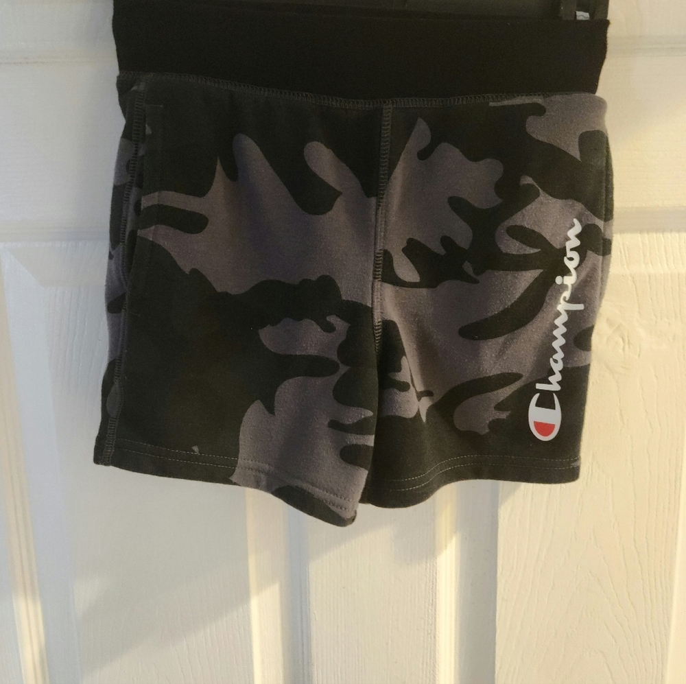 Champion youth shorts size XS 5-6